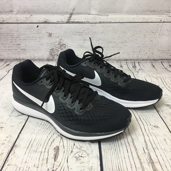 NIKE Air Zoom Black & White Sneakers - Picture 4 of 7